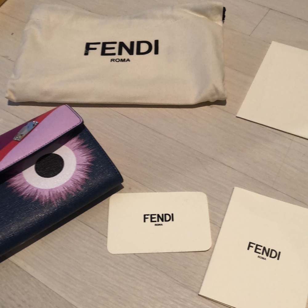 - Fendi Vitello Elite Crystal Eye Monster Wallet NEW - Picture 6 of 7